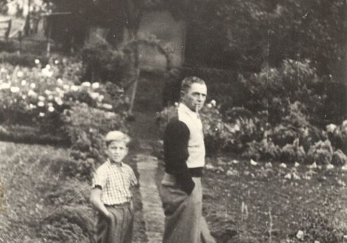 Josef Knostmann mit seinem Vater